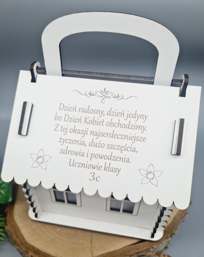 Domek na cukierki, słodka chatka, upominek na Dzień Kobiet