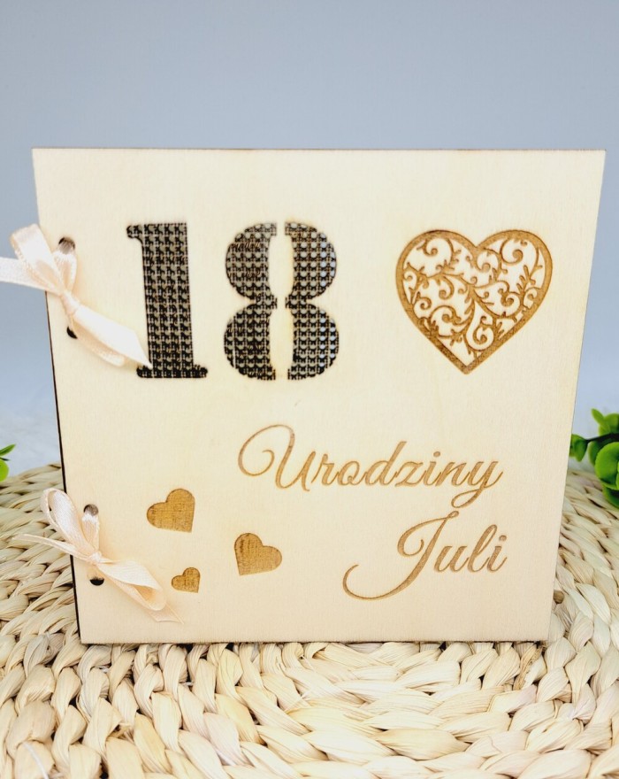 Kartka na 18-te urodziny, drewniana kartka personalizowana na 18-stkę