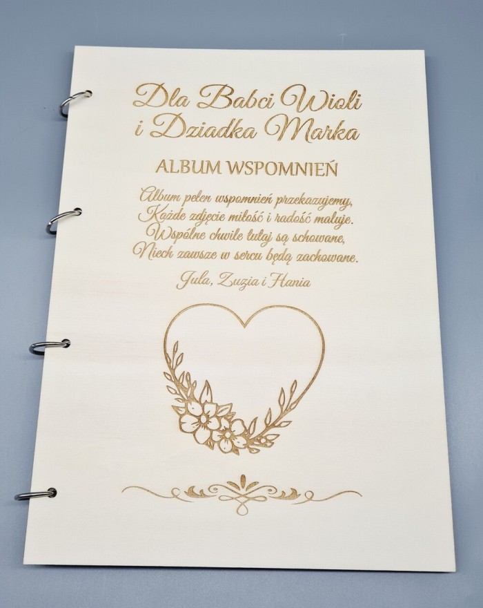 Album drewniany na zdjęcia...