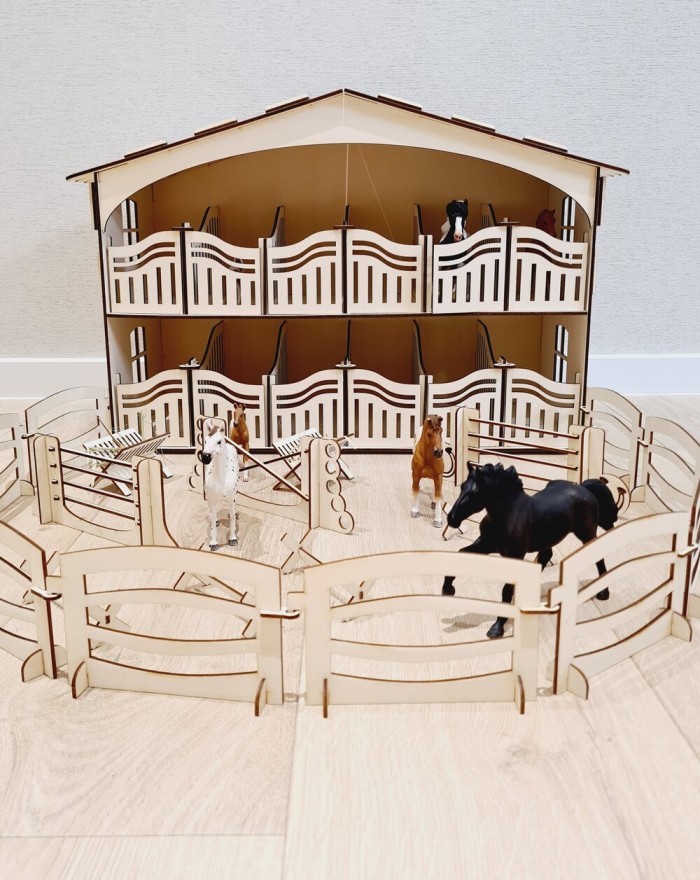 Drewniana stajnia dla koni