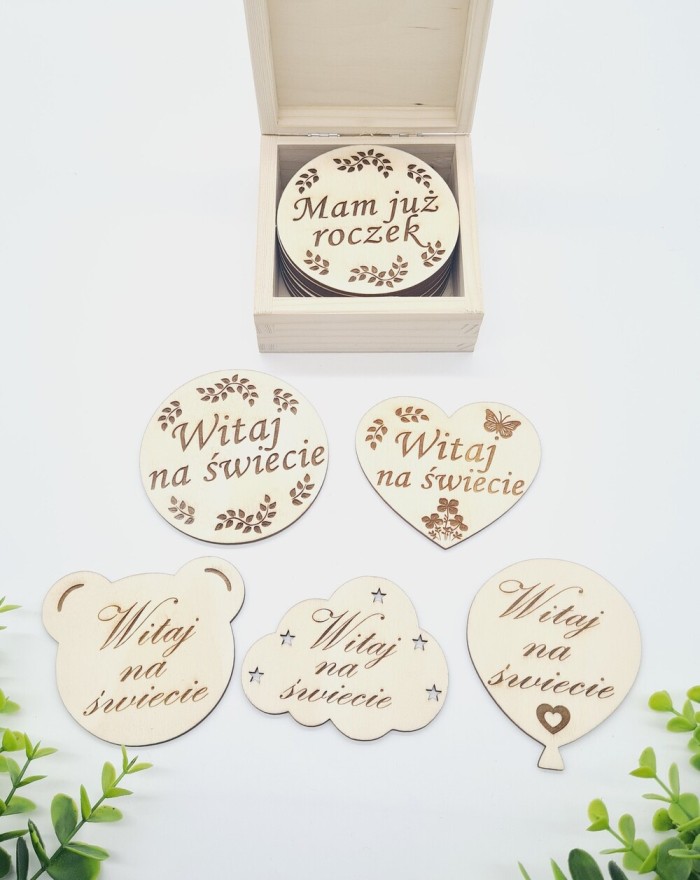Tabliczki drewniane do zdjęć z miesiącami pierwszy rok życia dziecka, karty  do zdjęć miś, serce, koło, chmurka, balonik