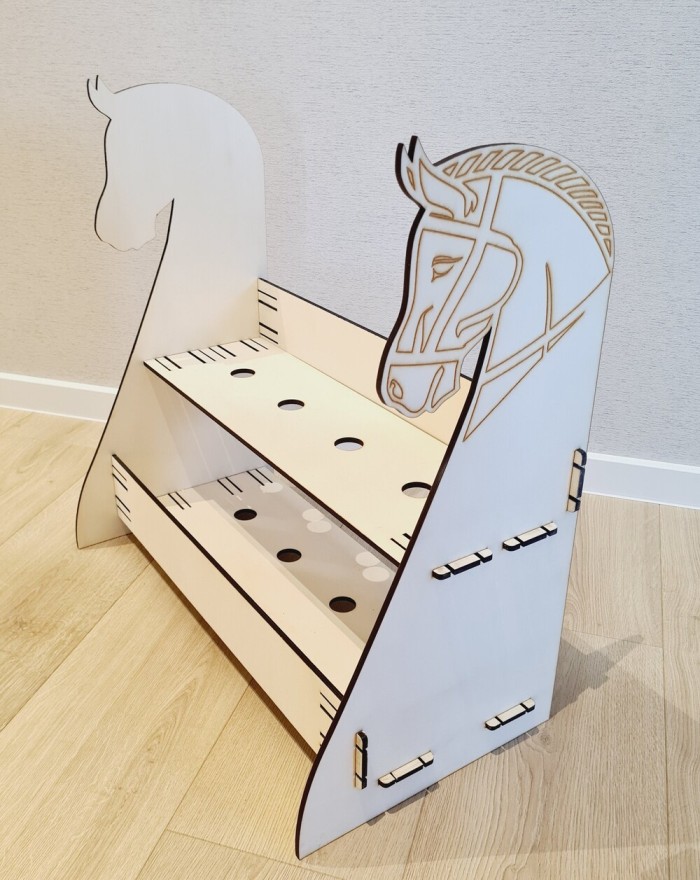 Stajnia na hobby horse, stojak drewniany