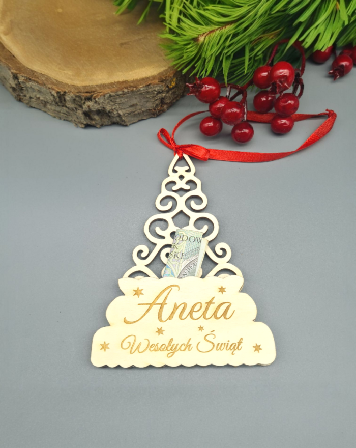 Bon podarunkowy, drewniana zawieszka świąteczna na choinkę