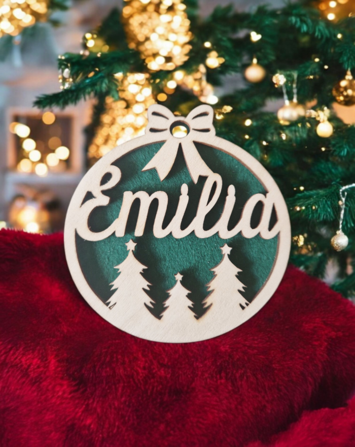 Bombka drewniana z zielonym...